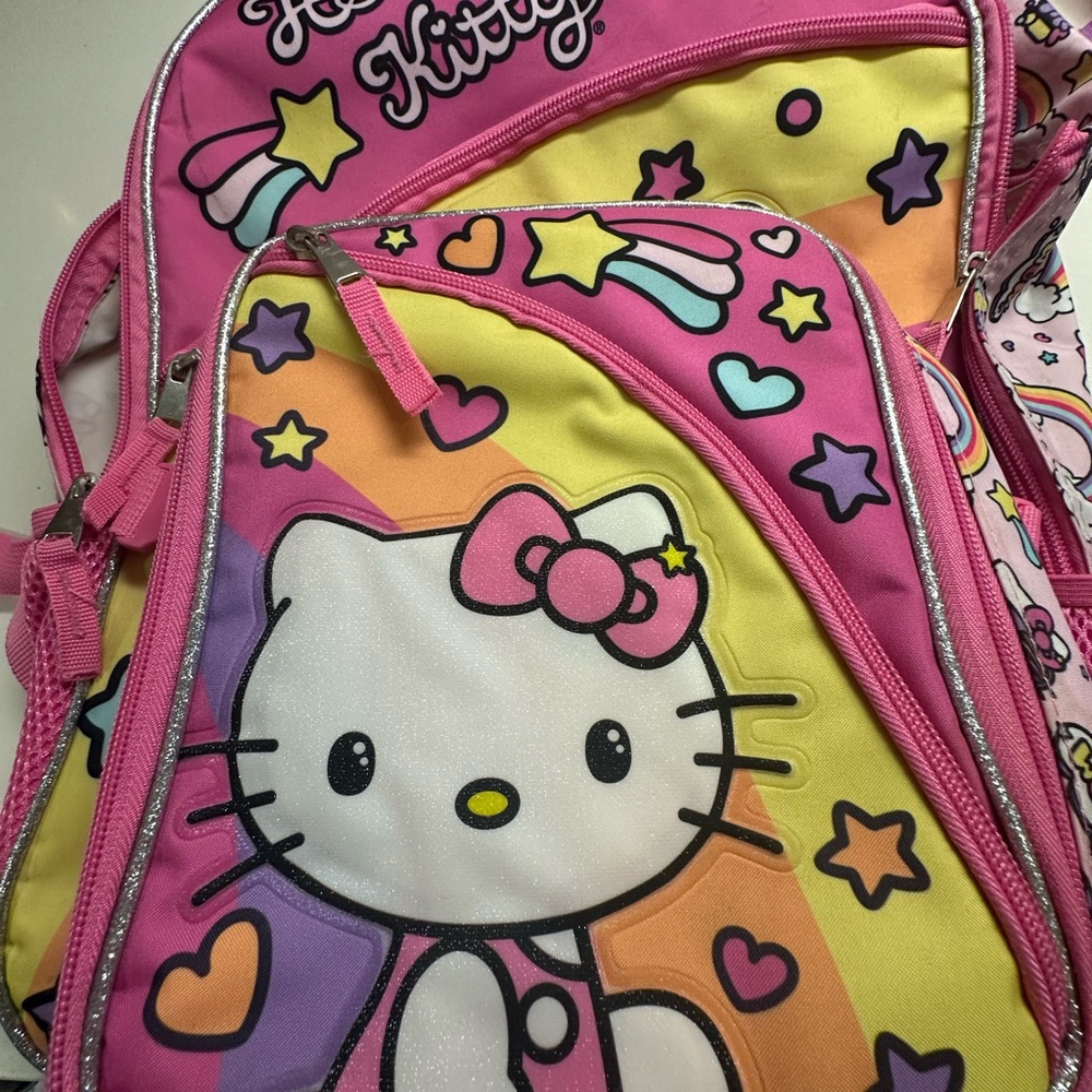 Hello Kitty ( 2 Backpack, Cap ) - Picture 2 of 8